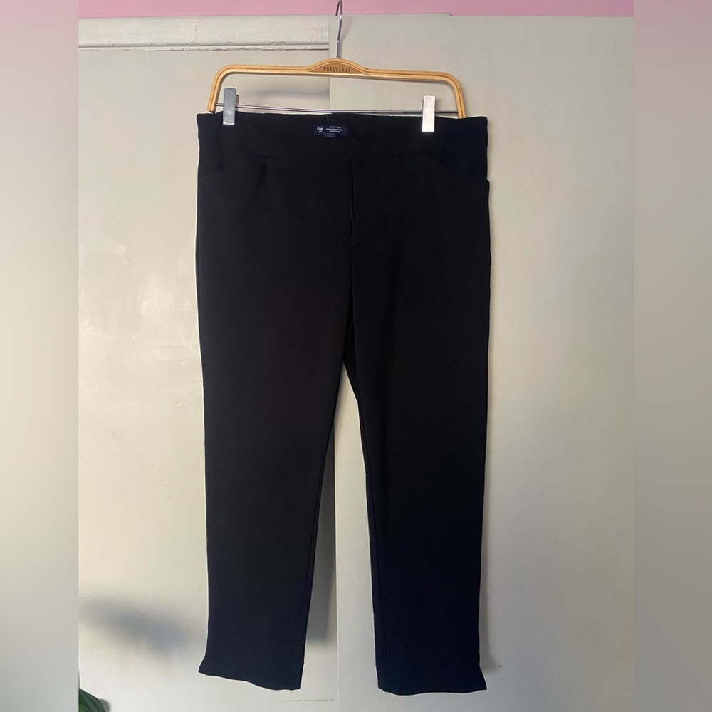 🚫🚫Gap slim city ponte pants size 10
